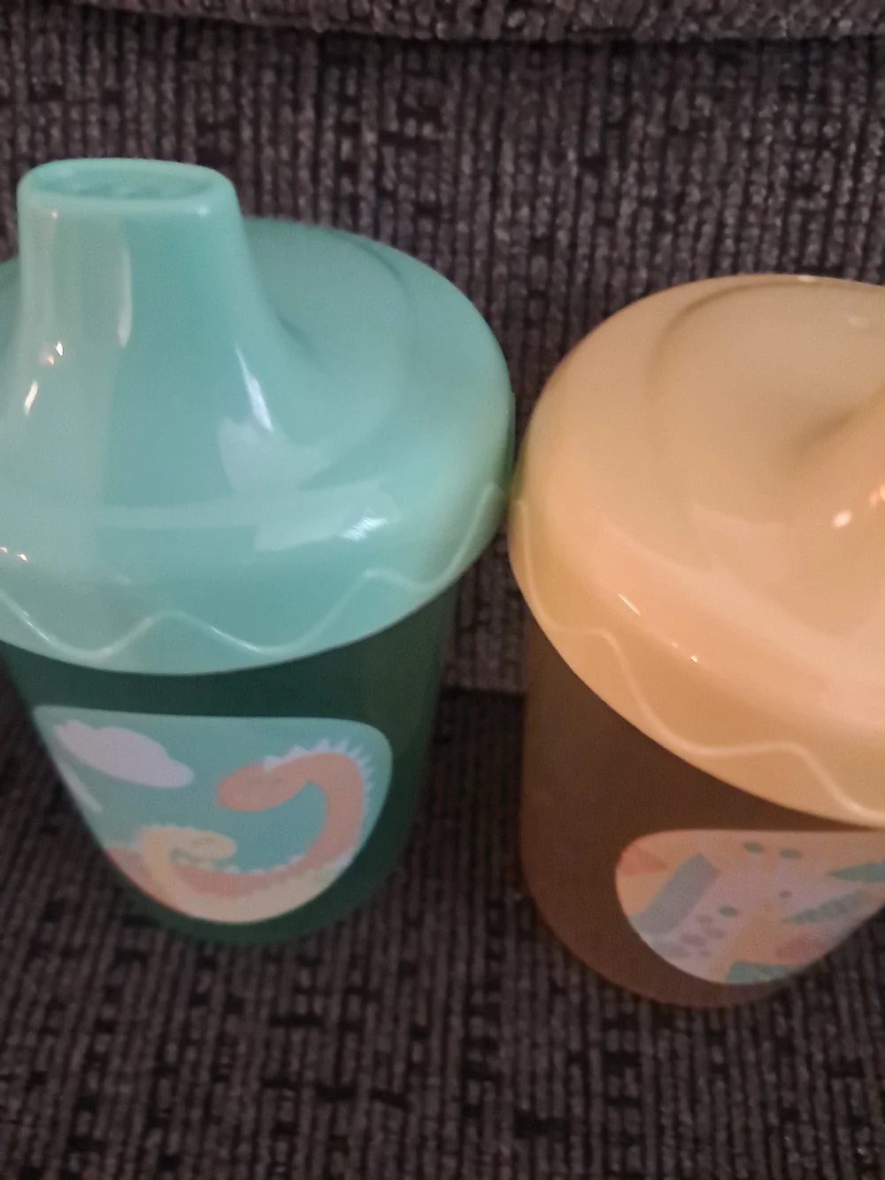 Children's Pastel Green and Yellow Sippy Cup Set - Home Party Supplies